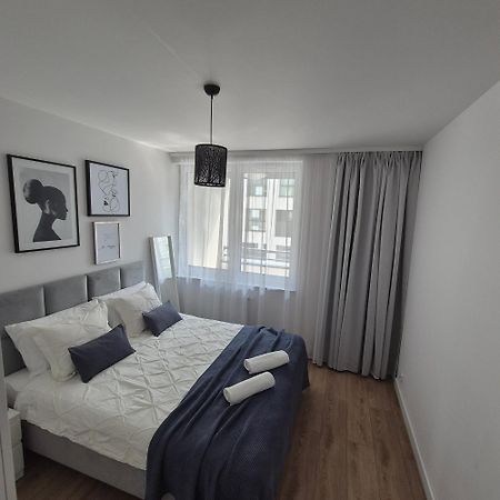 ורוצלב Apartament Near Sky Tower מראה חיצוני תמונה